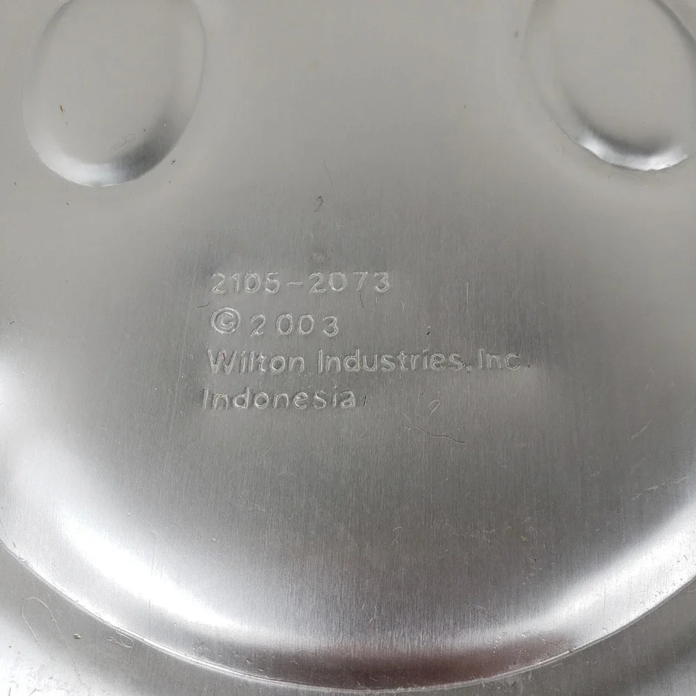 Wilton Graduation Cake Pan Set Mortarboard Cap 2105-2038 Smiley Face 2105-2073